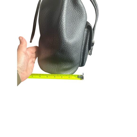 Vintage Dooney & Bourke Black All Weather Leather Sling Backpack Quiet Luxury - Picture 8 of 13